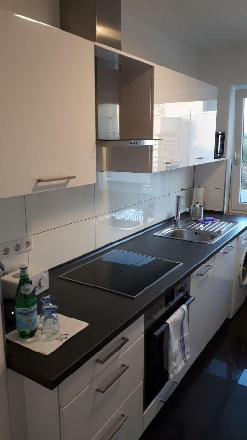 Das Platanenhaus - Ferienwohnung Am Bodensee Friedrichshafen Bagian luar foto