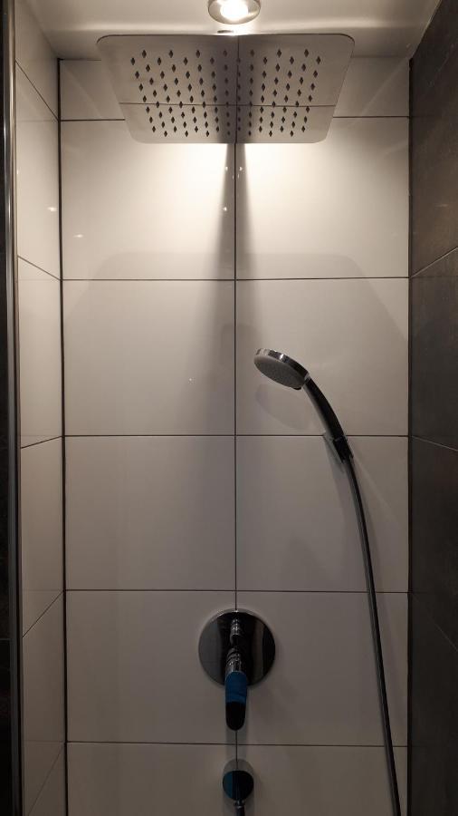 Das Platanenhaus - Ferienwohnung Am Bodensee Friedrichshafen Bagian luar foto