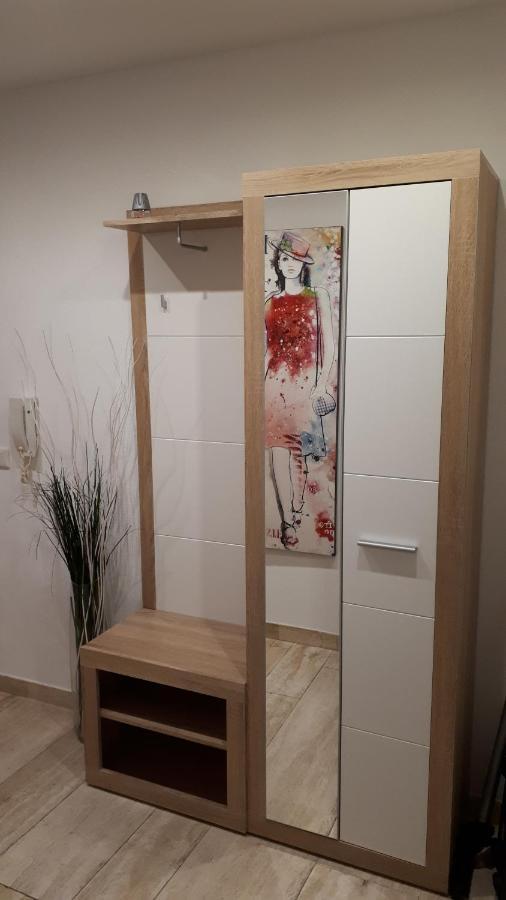Das Platanenhaus - Ferienwohnung Am Bodensee Friedrichshafen Bagian luar foto
